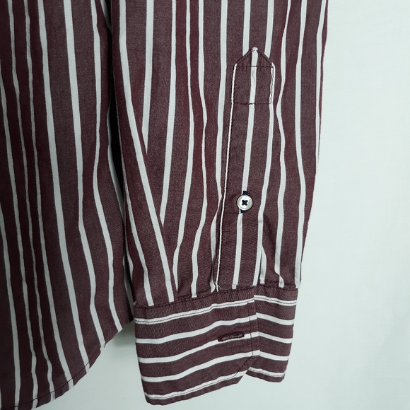 American Eagle Button Down Shirt - Picture 5 of 7